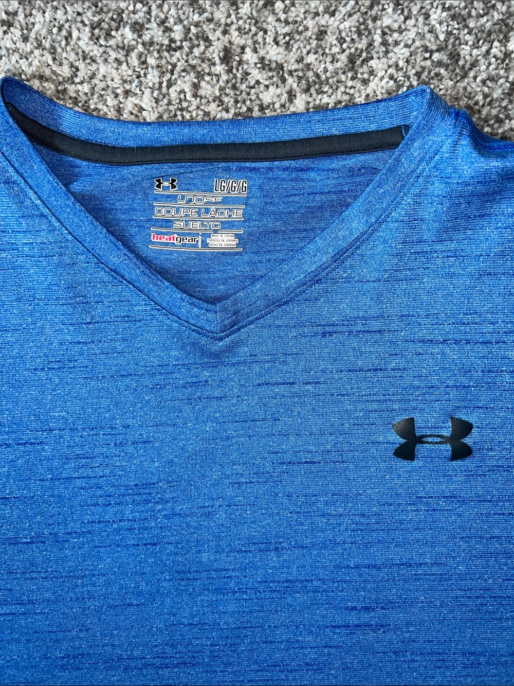 LIKE NEW! UA t shirt